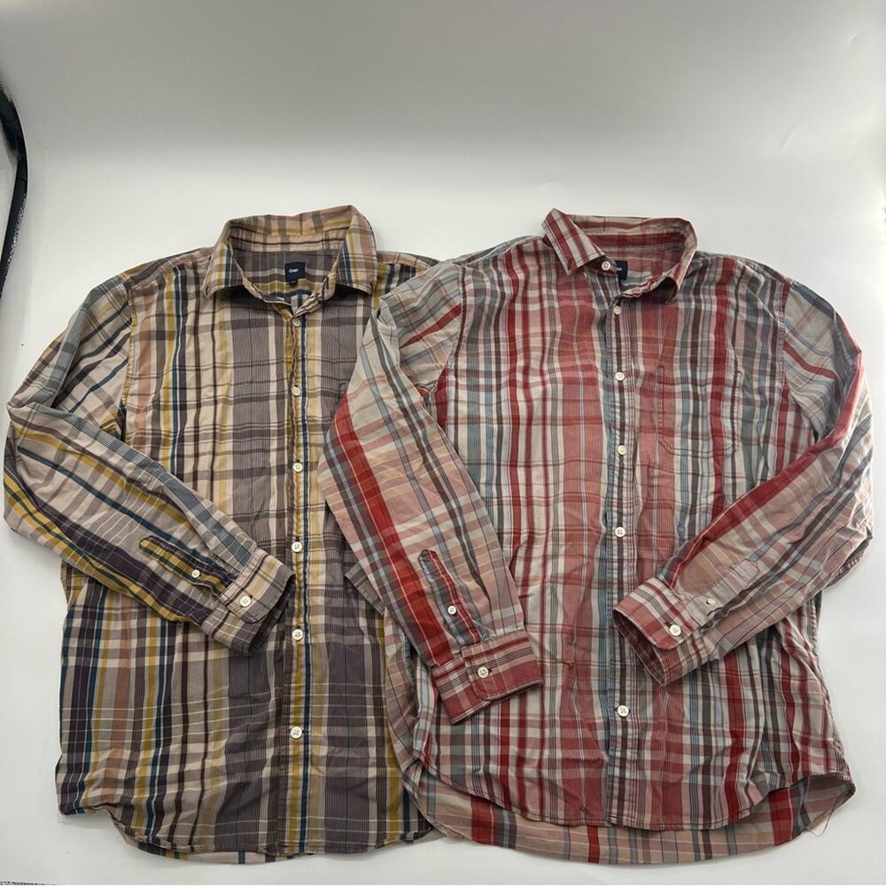GAP Bundle 2pc Men’s Button Up Collared Shirt Long Sleeve Plaid Red Purple